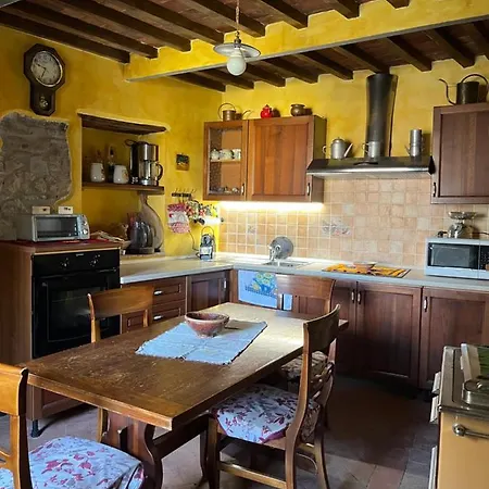 Antica Casa In Sasso - בית נופש