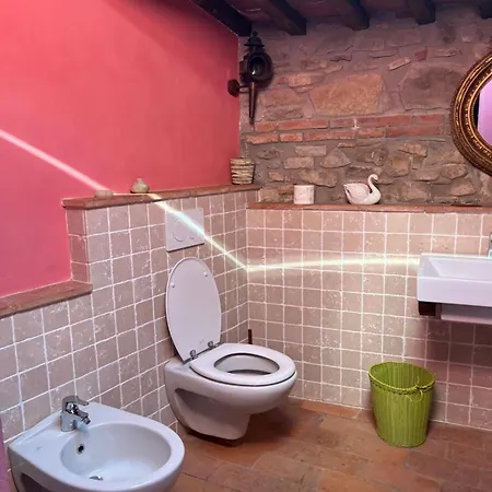 בית נופש Antica Casa In Sasso - *